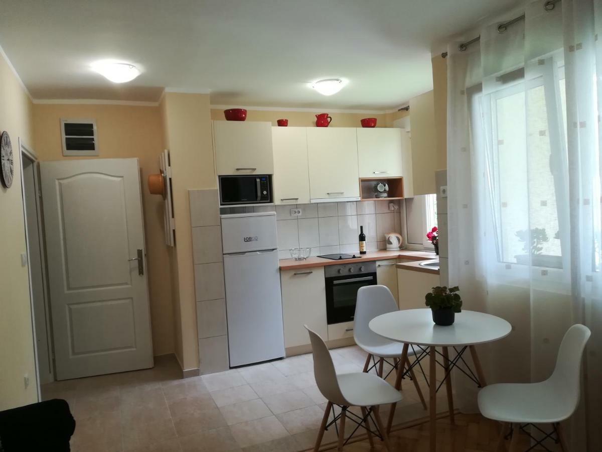 Apartment Nikolic קוטור מראה חיצוני תמונה