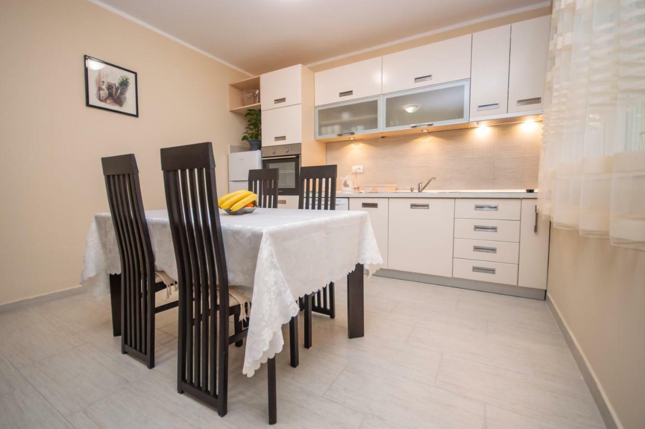 Apartment Nikolic קוטור מראה חיצוני תמונה